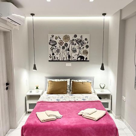 Blueline Apartment 2 Loutraki  Ngoại thất bức ảnh
