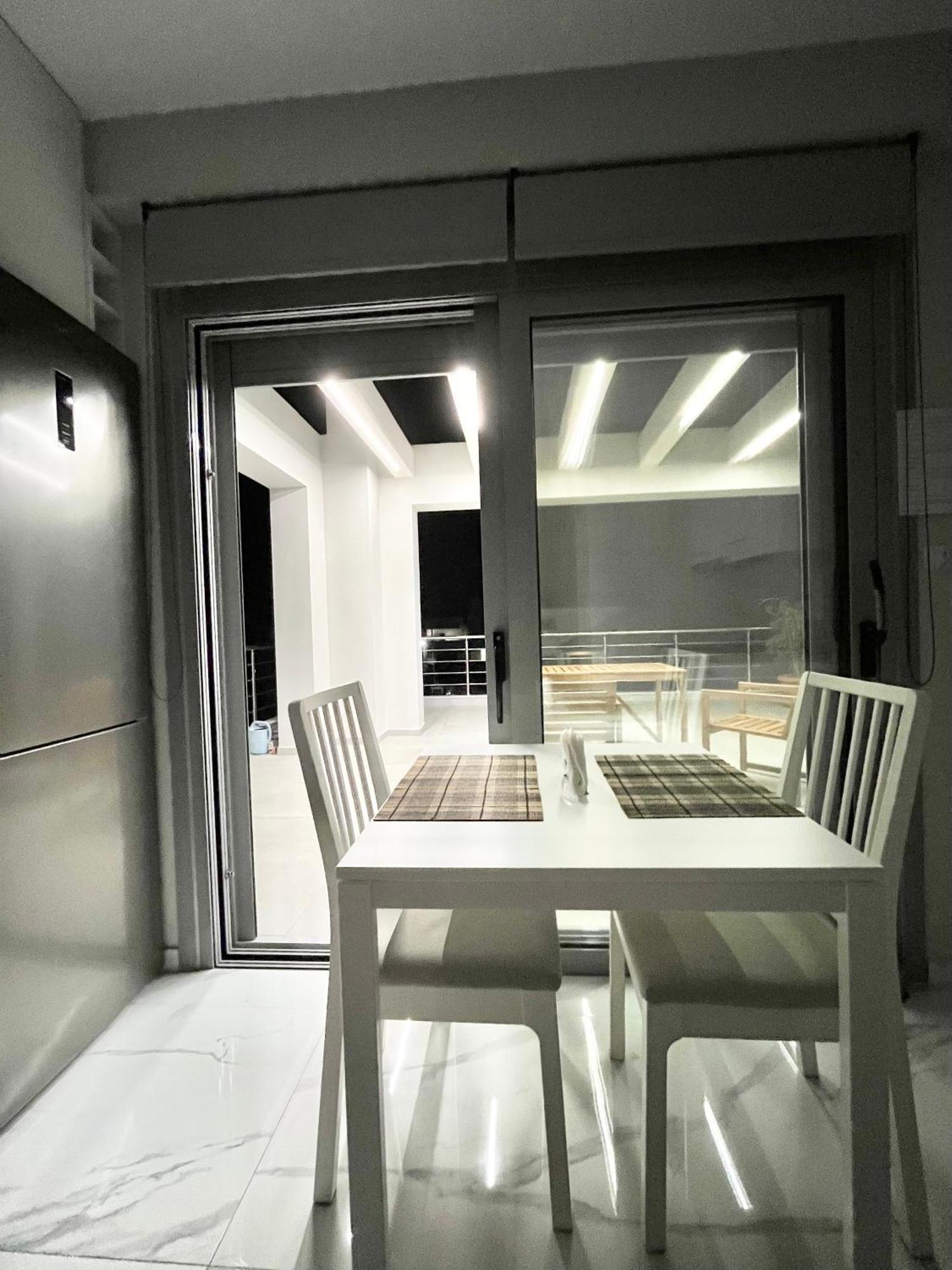 Blueline Apartment 2 Loutraki  Ngoại thất bức ảnh