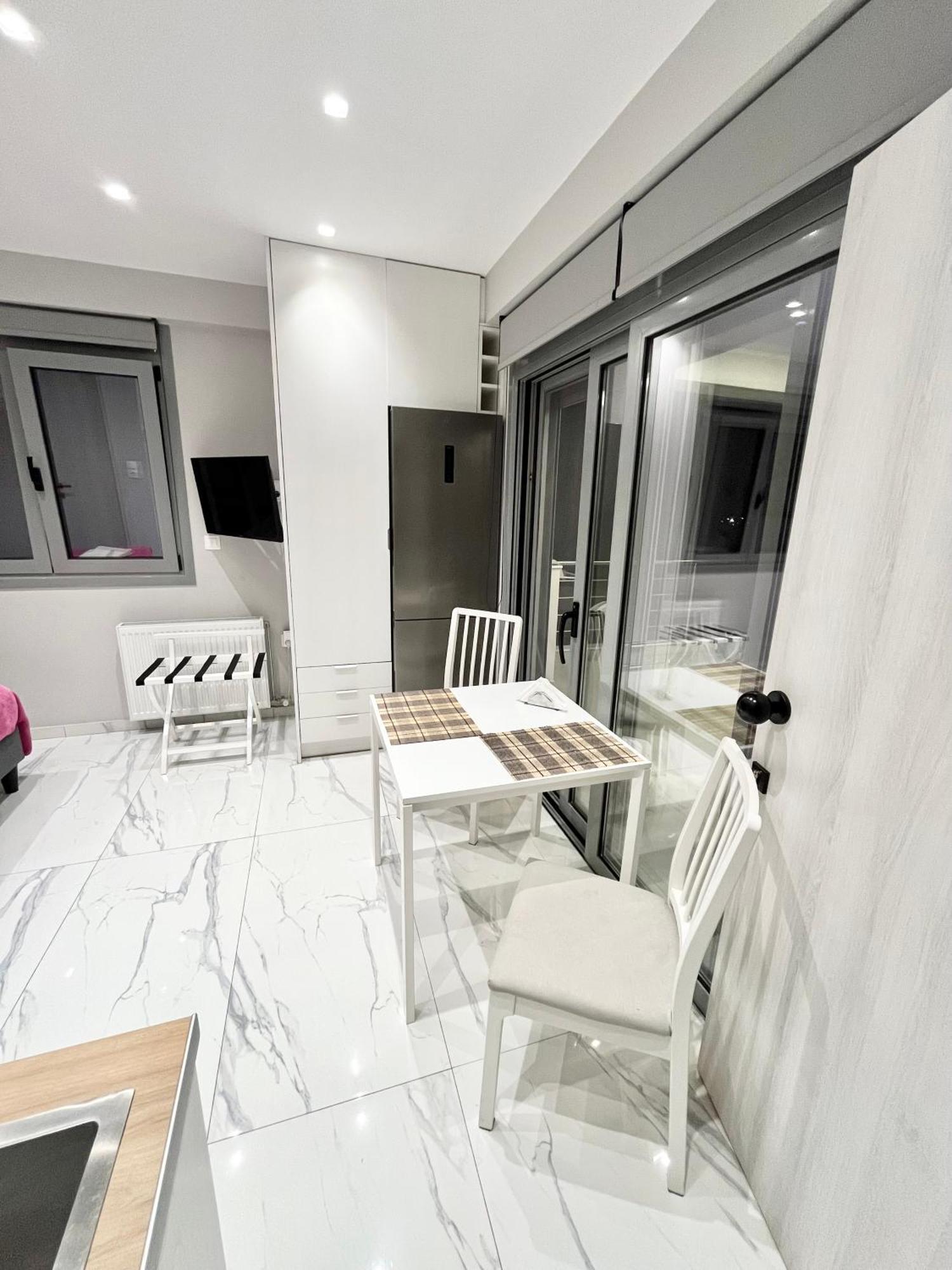 Blueline Apartment 2 Loutraki  Ngoại thất bức ảnh