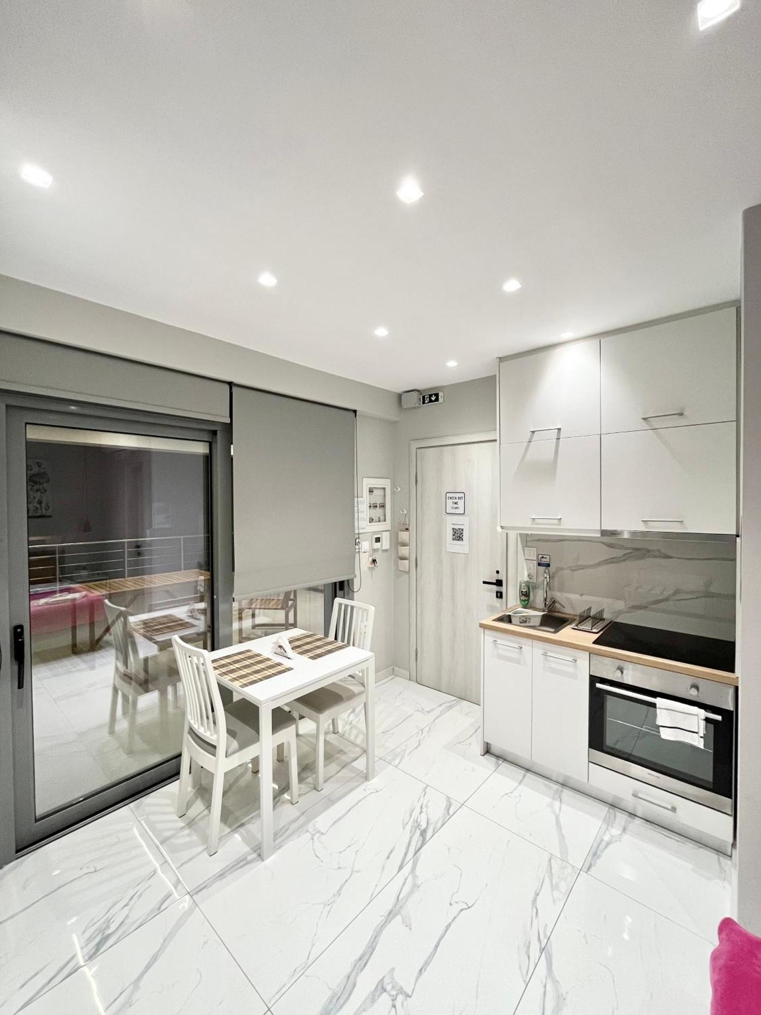 Blueline Apartment 2 Loutraki  Ngoại thất bức ảnh